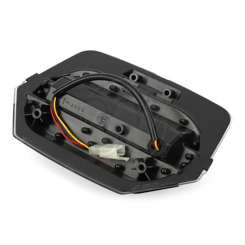 0KA2176_ae8516 three.jpg